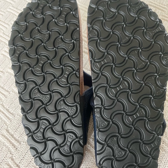 NWOT Birkenstock Gizah Thong Slides in Navy Blue Leather - Picture 5 of 7